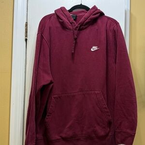 Nike Men's Burgundy Hoodie! EUC